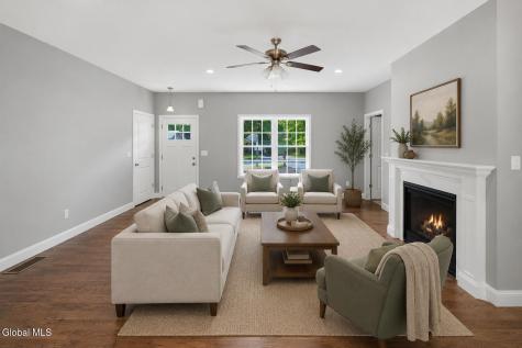 18 Wolfe Road Queensbury NY 12804