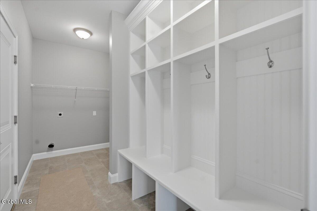 18 Wolfe Road Queensbury NY 12804
