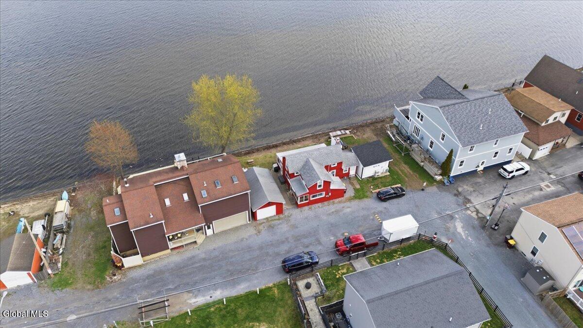18 Shore Avenue Saratoga Springs NY 12866