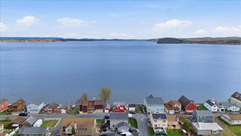 18 Shore Avenue Saratoga Springs NY 12866