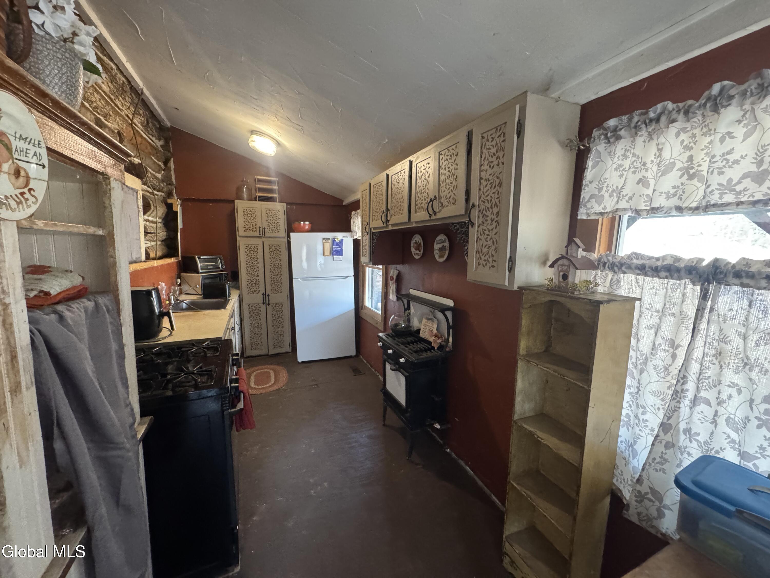 204 States Road Stony Creek NY 12878