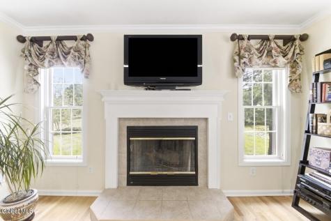 43 Huntswood Lane East Greenbush NY 12061