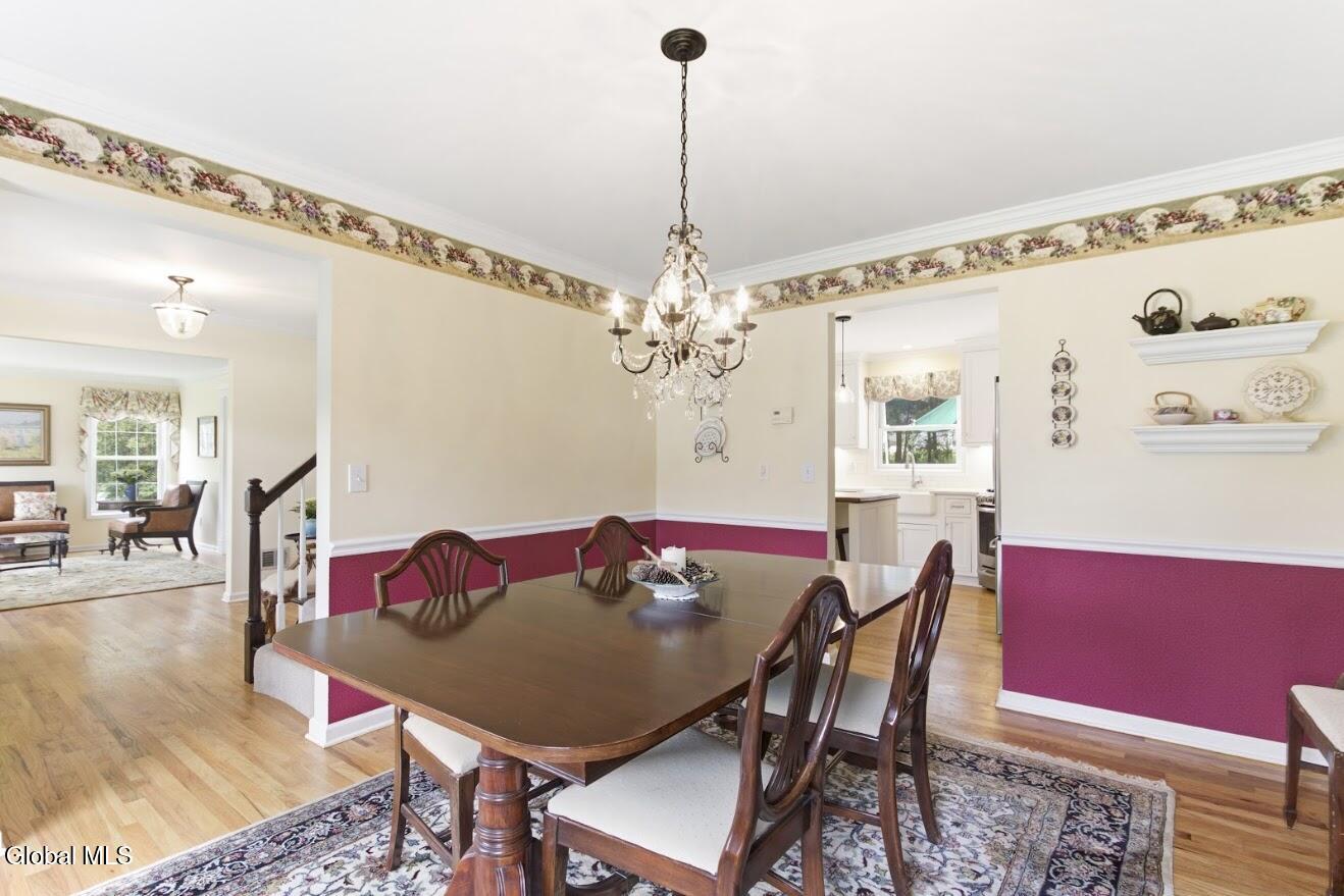 43 Huntswood Lane East Greenbush NY 12061