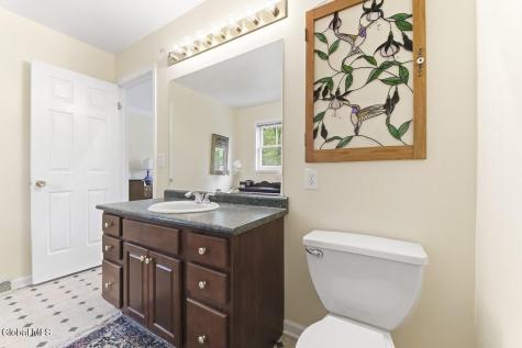 43 Huntswood Lane East Greenbush NY 12061