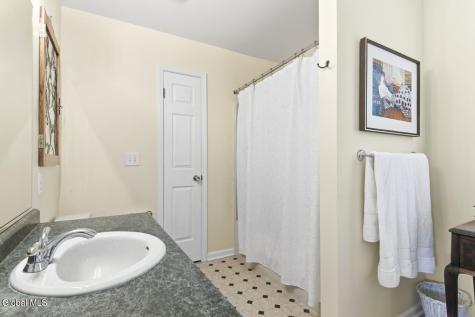 43 Huntswood Lane East Greenbush NY 12061