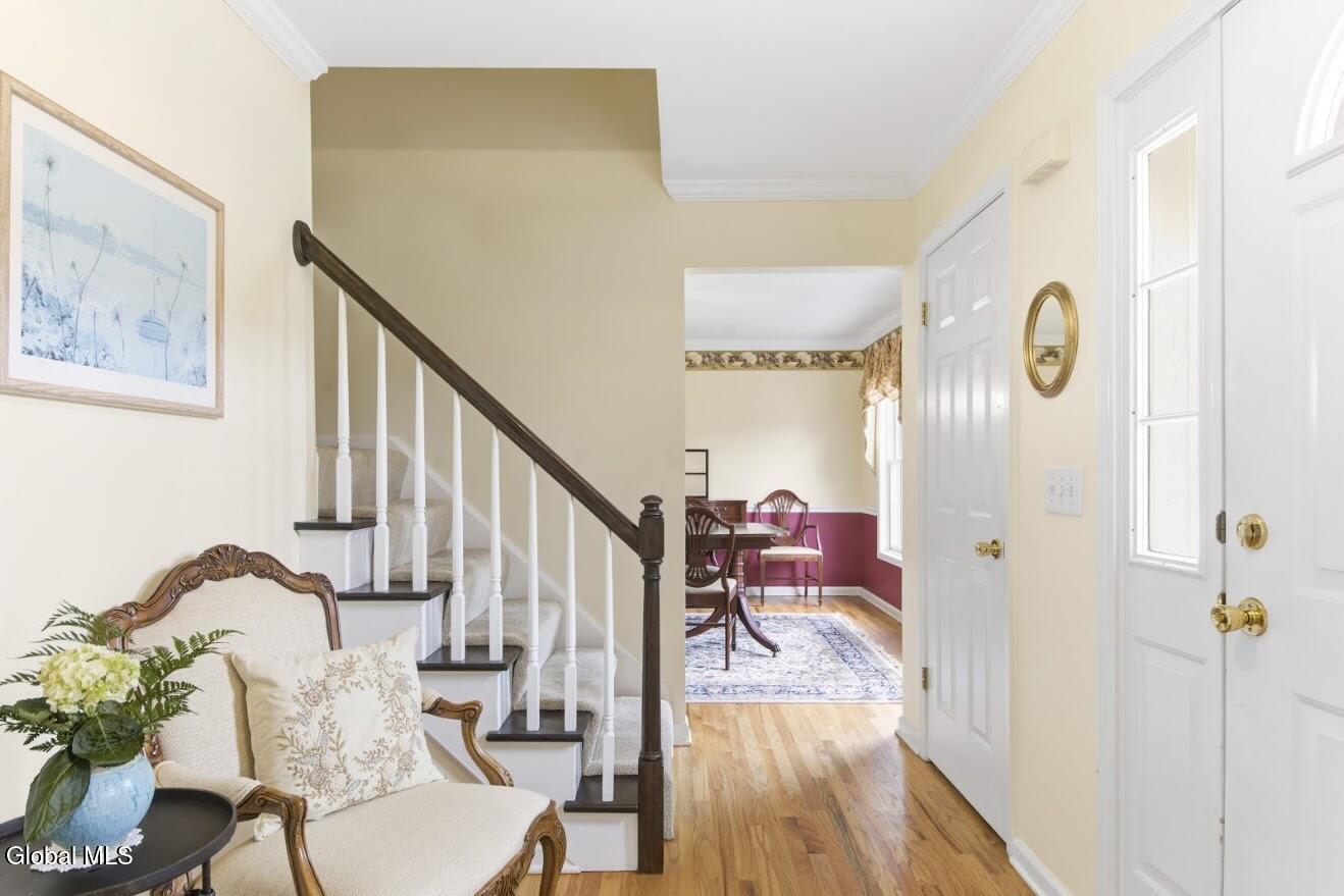 43 Huntswood Lane East Greenbush NY 12061