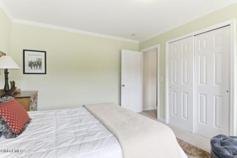 43 Huntswood Lane East Greenbush NY 12061