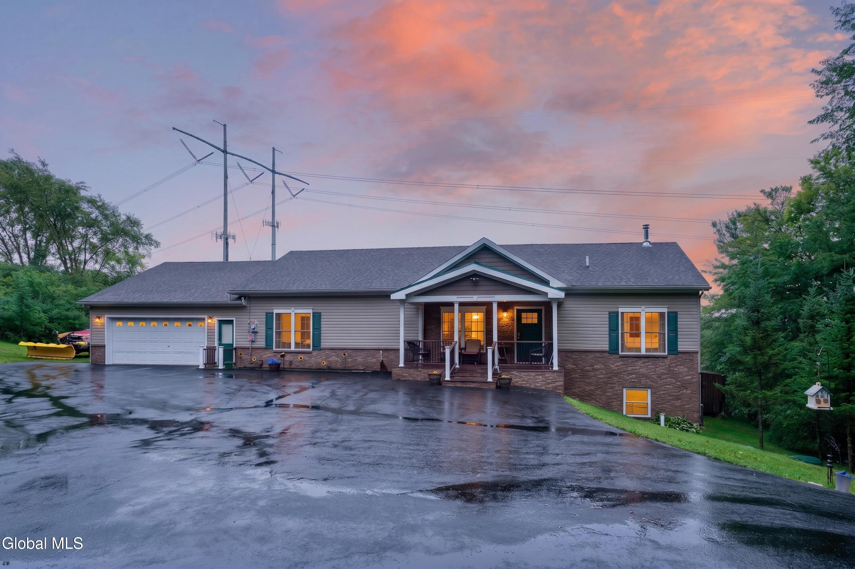 6373 Hawes Road Altamont NY 12009