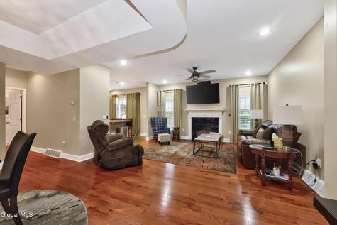 6373 Hawes Road Altamont NY 12009