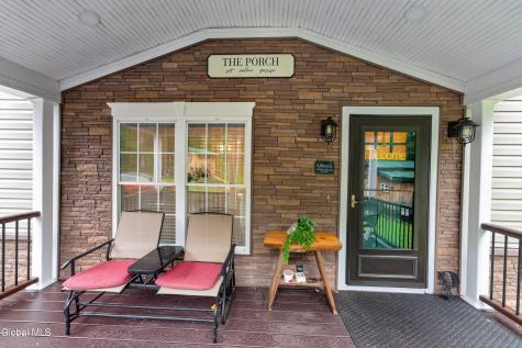 6373 Hawes Road Altamont NY 12009