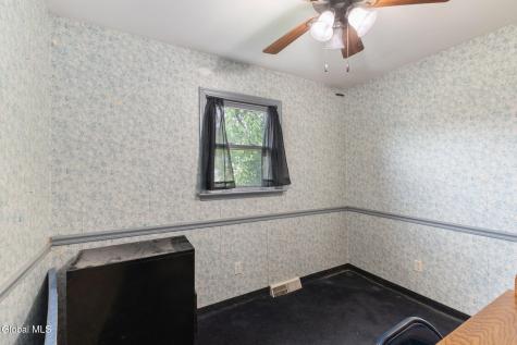 102 Evans Road Schenectady NY 12306