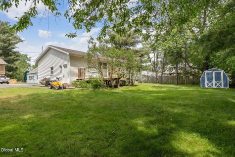102 Evans Road Schenectady NY 12306