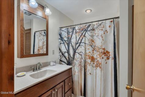 187 Lake Road Berne NY 12023