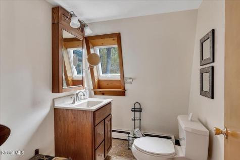 187 Lake Road Berne NY 12023