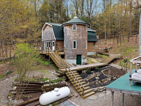 187 Lake Road Berne NY 12023