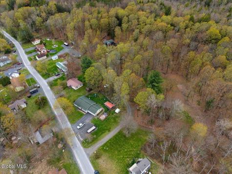 187 Lake Road Berne NY 12023