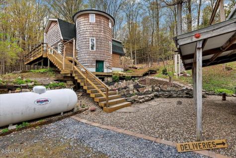 187 Lake Road Berne NY 12023