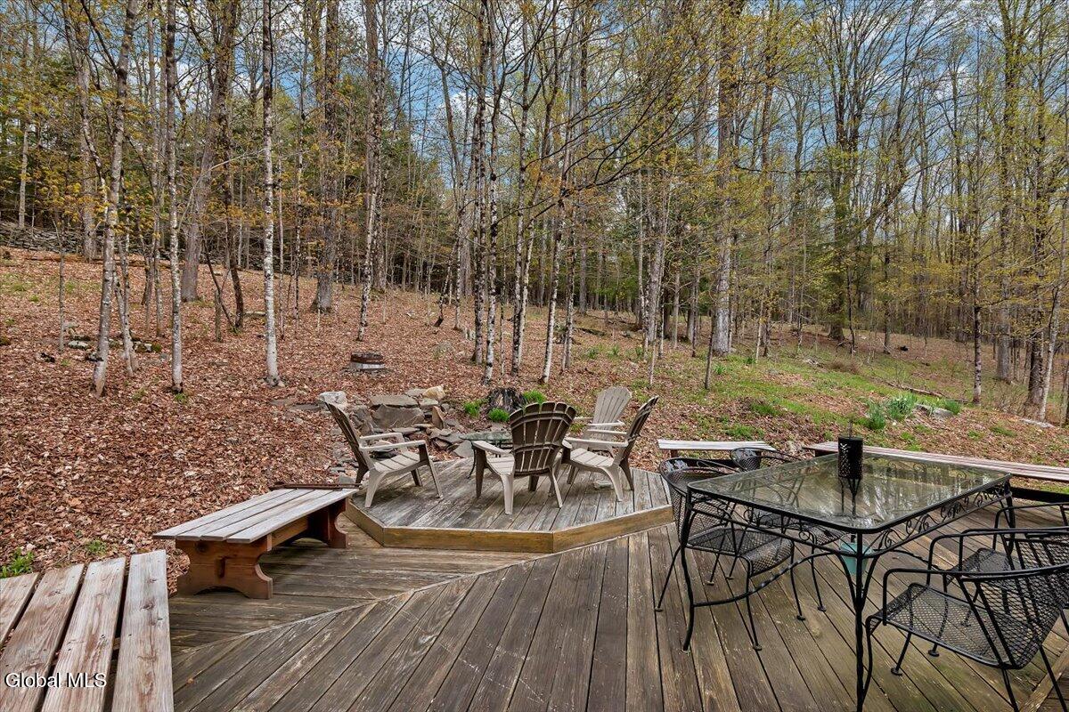 187 Lake Road Berne NY 12023