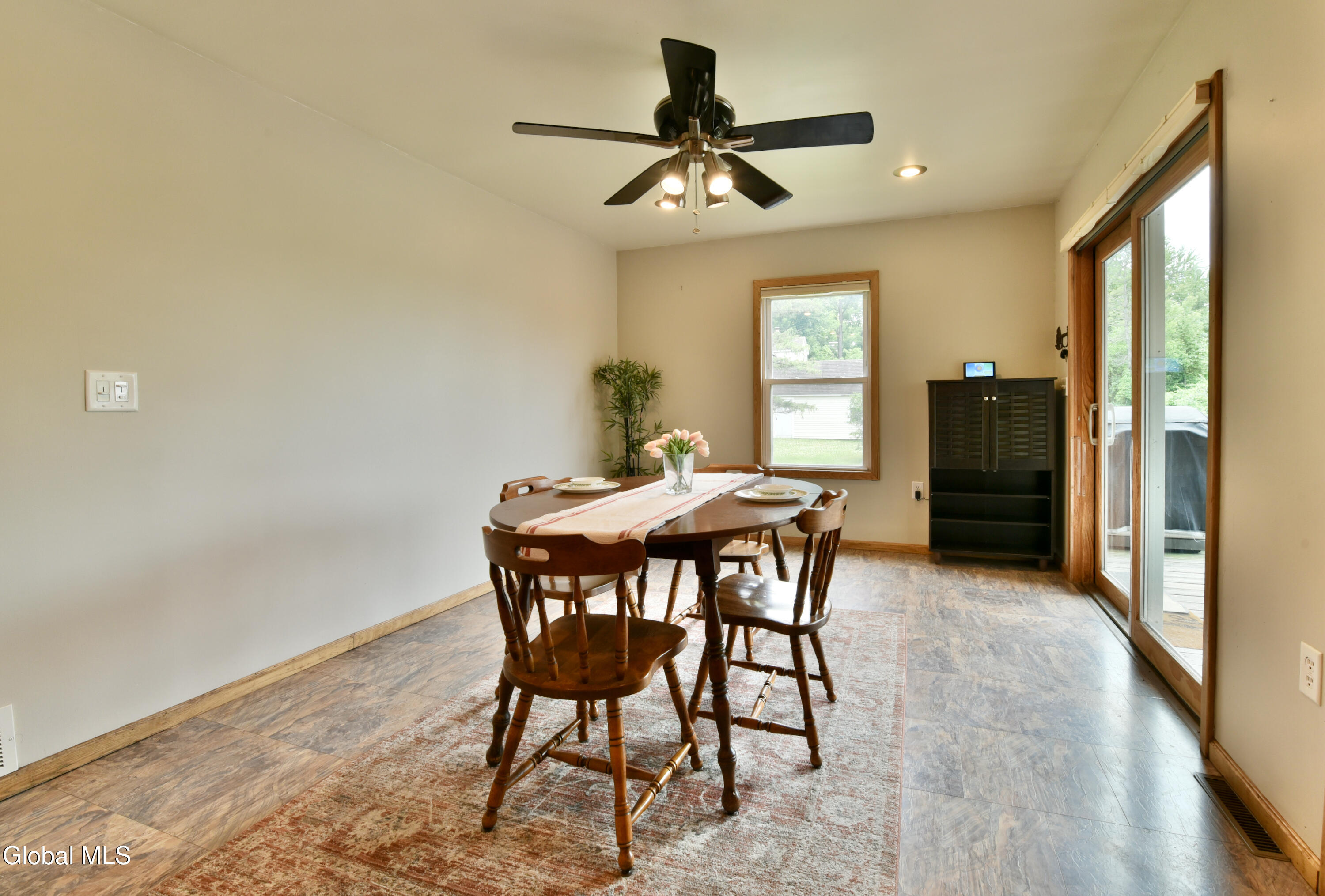 87 Lasher Road Selkirk NY 12158
