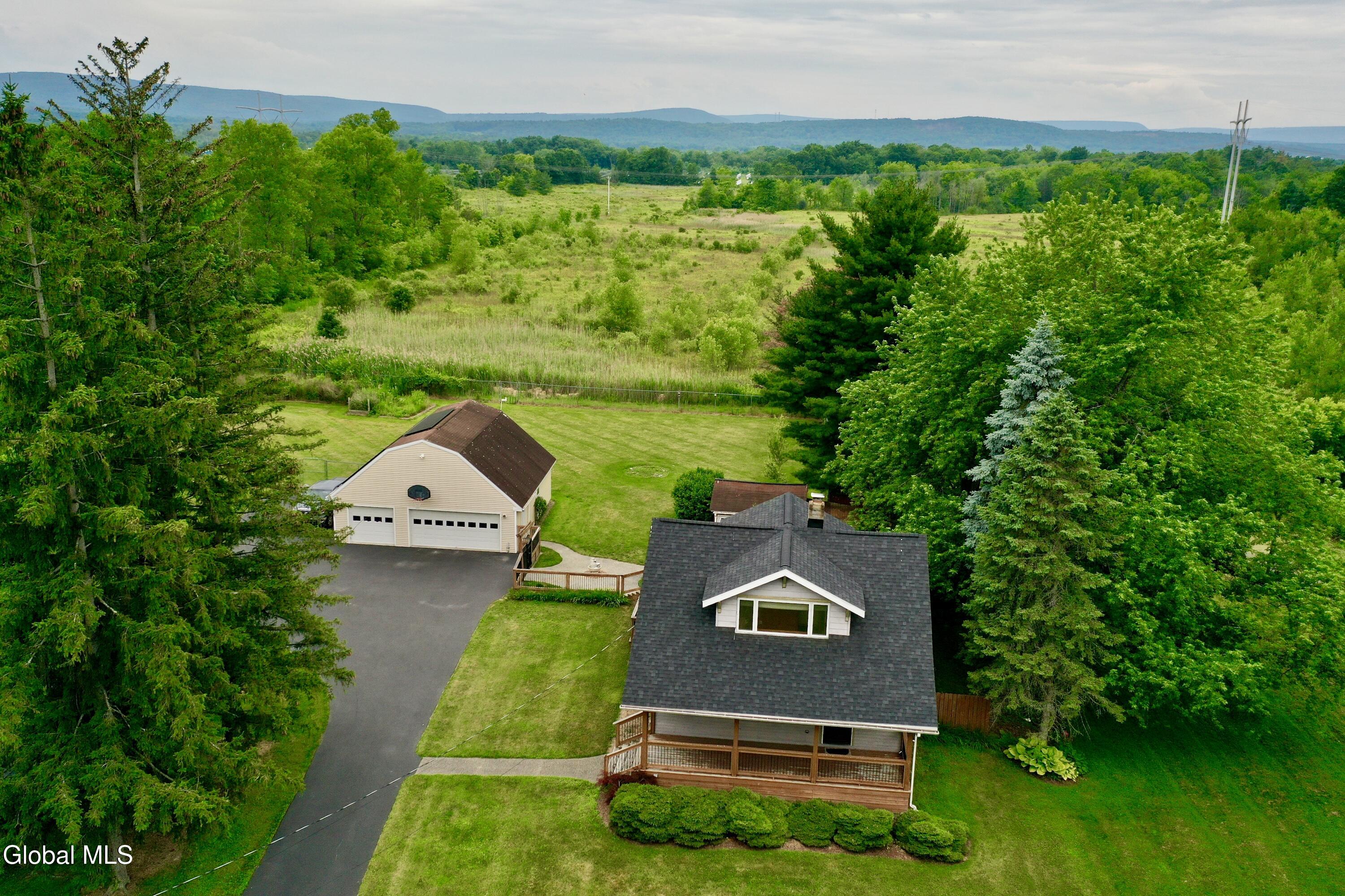 87 Lasher Road Selkirk NY 12158