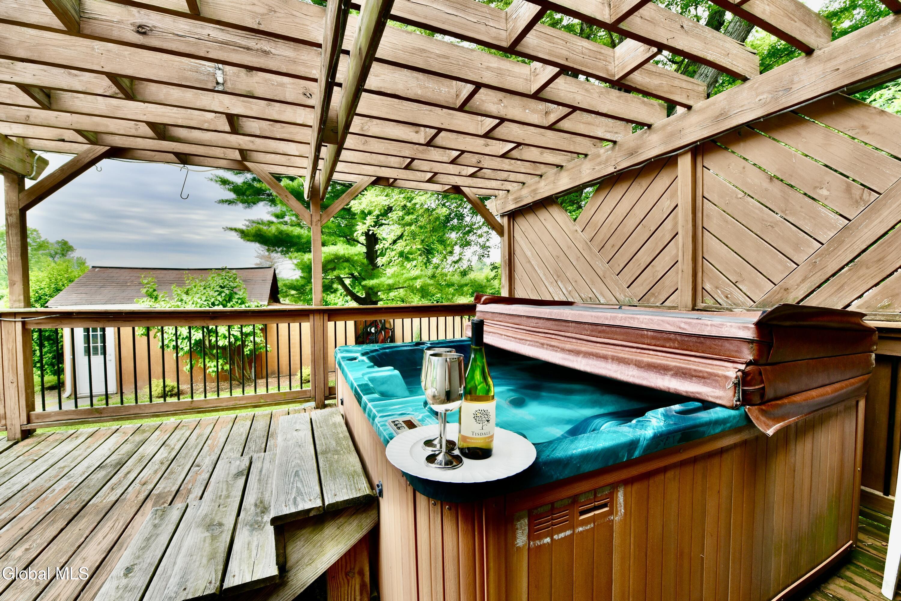 87 Lasher Road Selkirk NY 12158
