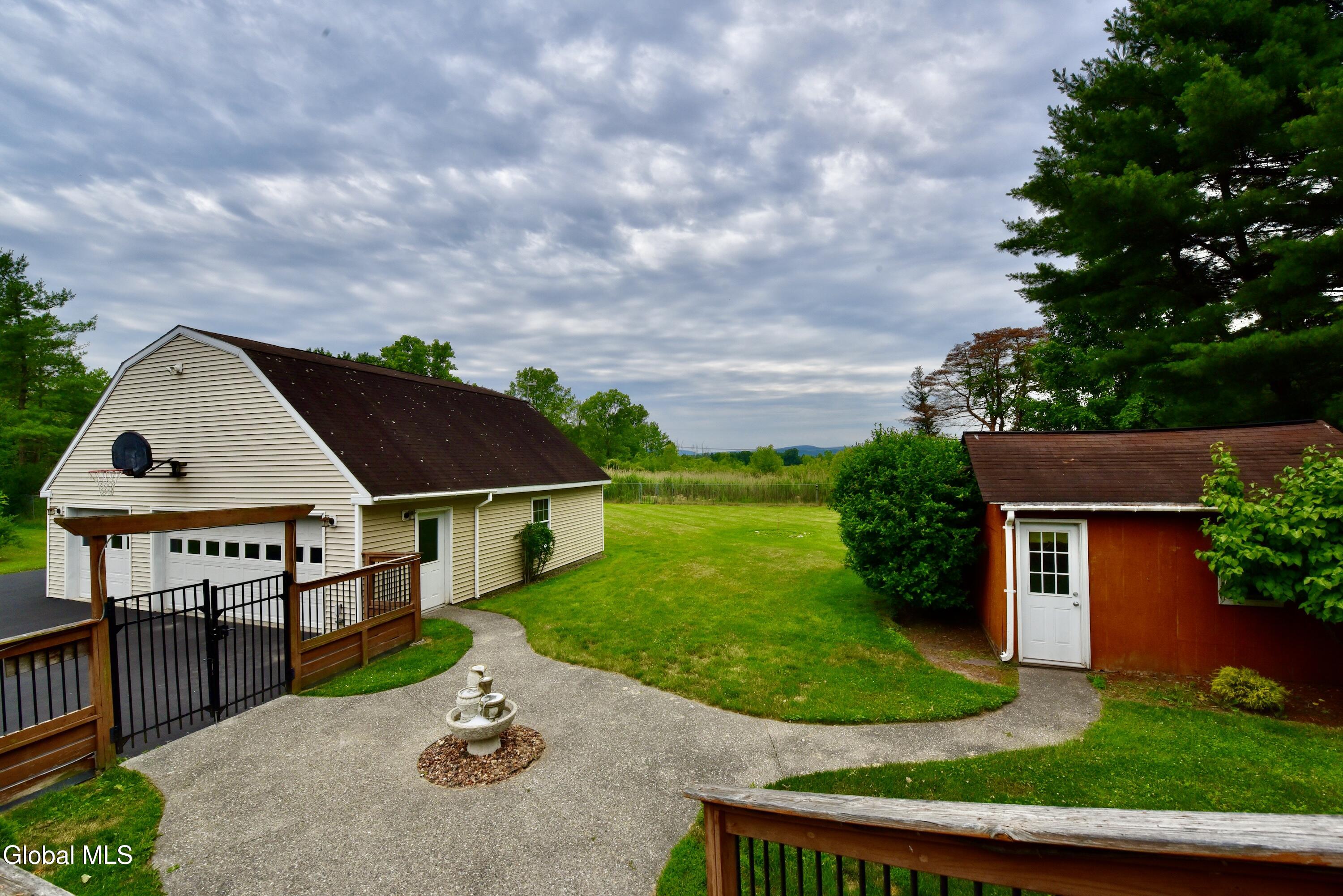 87 Lasher Road Selkirk NY 12158