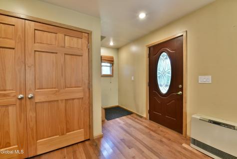 87 Lasher Road Selkirk NY 12158