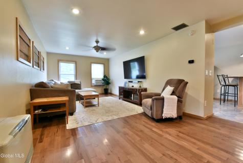 87 Lasher Road Selkirk NY 12158