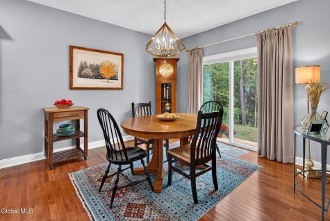 58 Lakepointe Way Saratoga Springs NY 12866