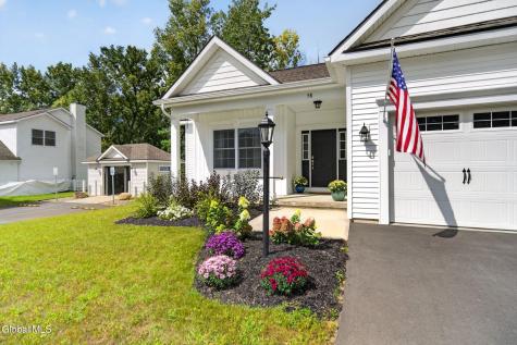 58 Lakepointe Way Saratoga Springs NY 12866