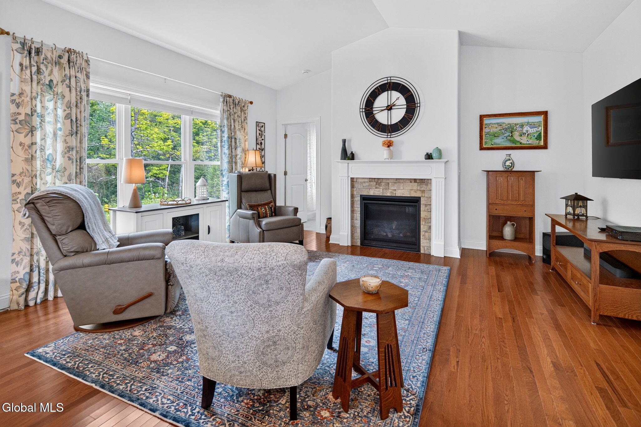 58 Lakepointe Way Saratoga Springs NY 12866