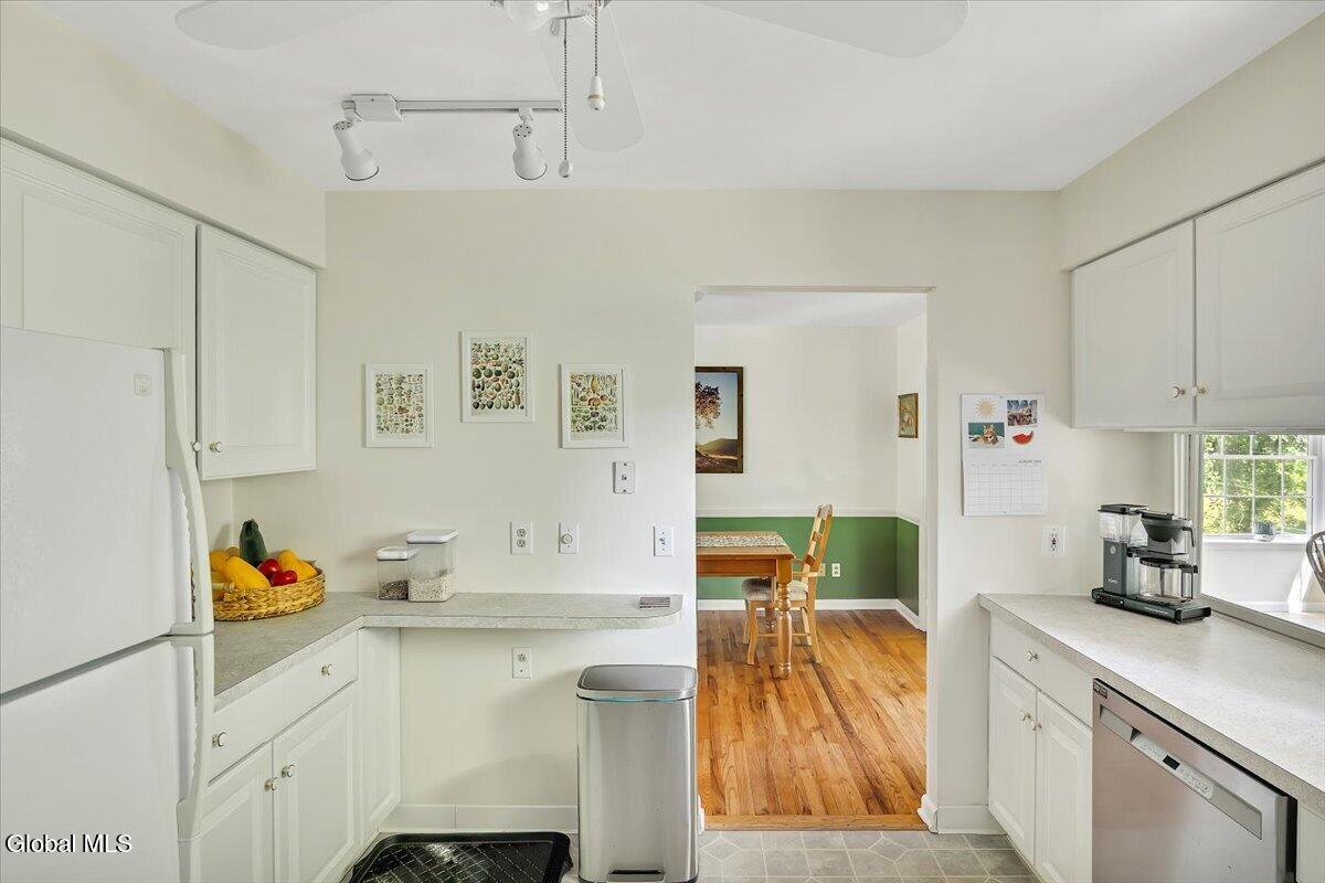 70 Orchard Street Delmar NY 12054
