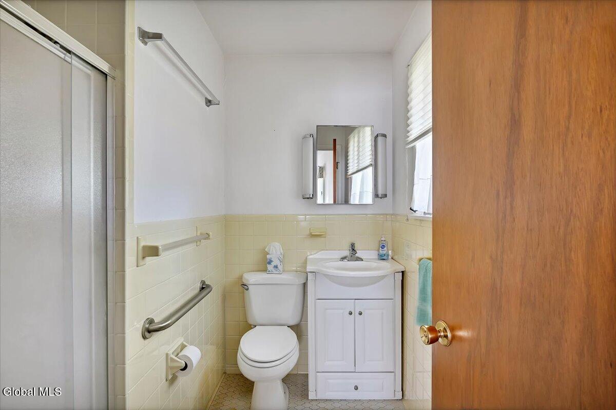 70 Orchard Street Delmar NY 12054