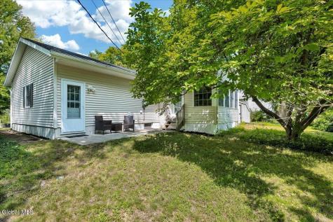 70 Orchard Street Delmar NY 12054