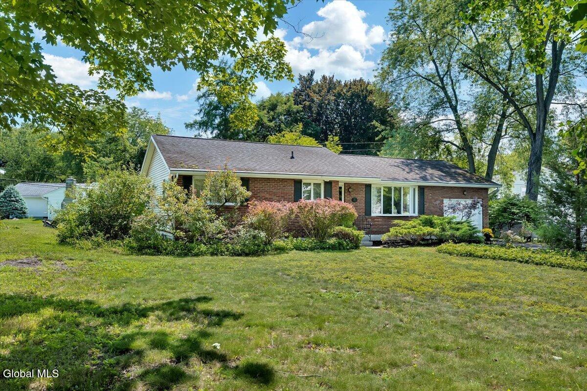 70 Orchard Street Delmar NY 12054
