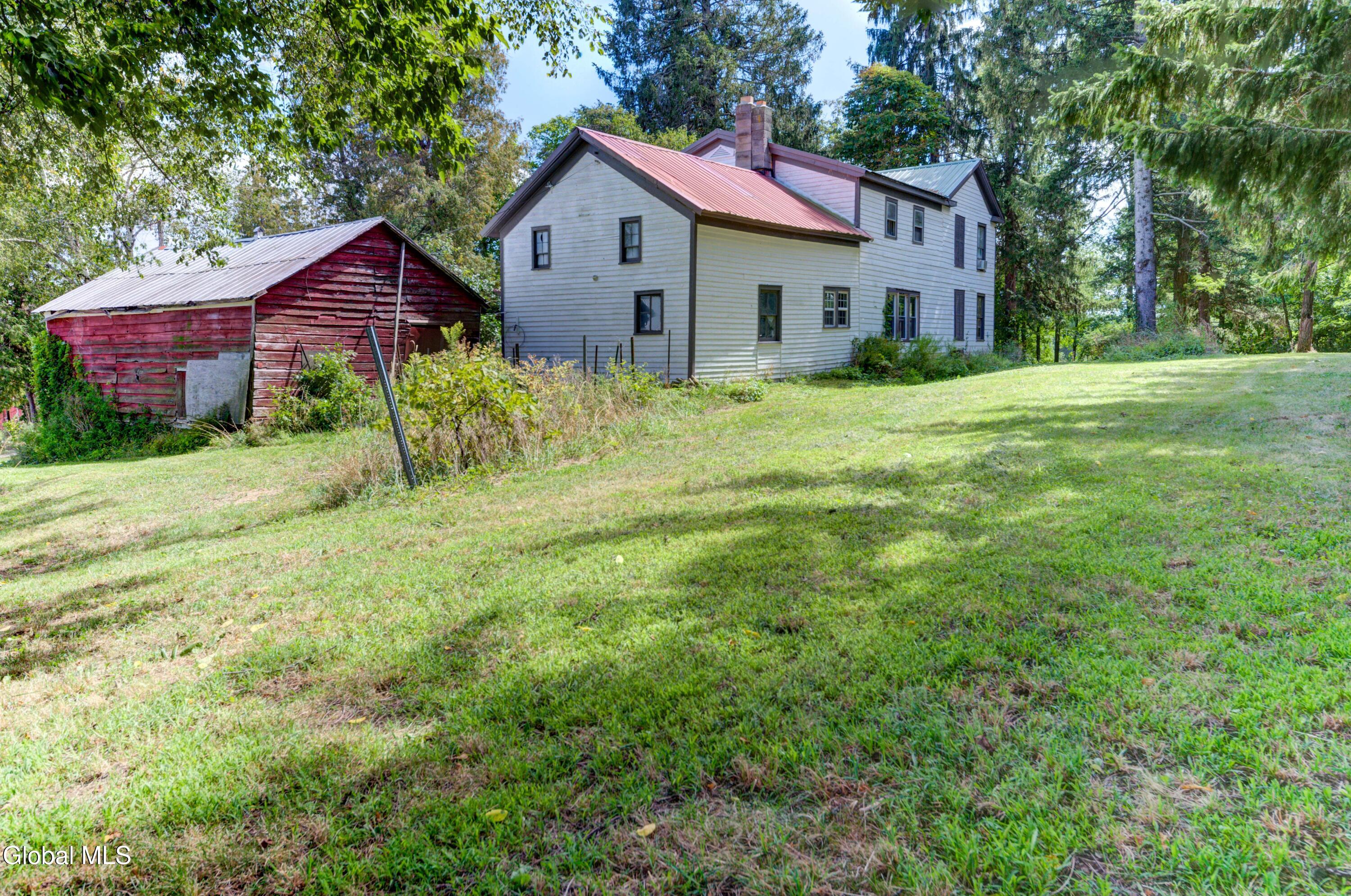 655 W Lykers Road Sprakers NY 12166