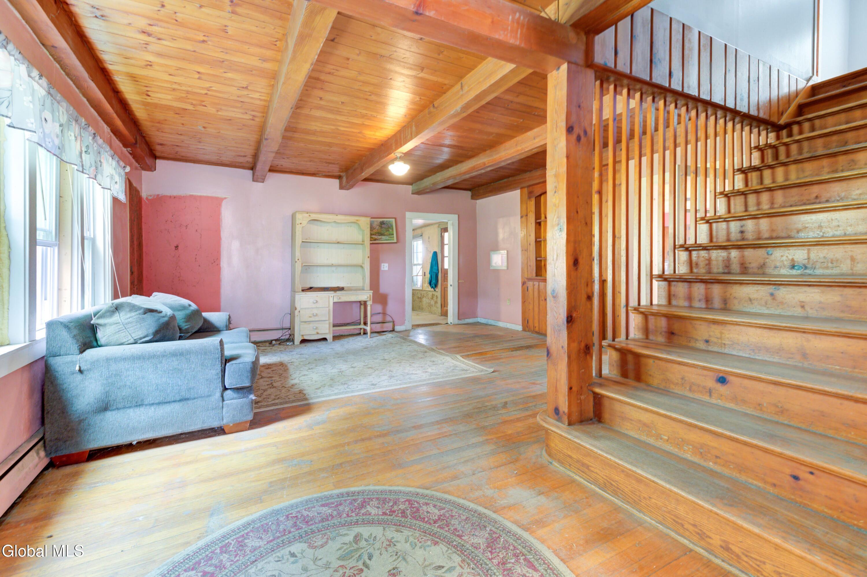655 W Lykers Road Sprakers NY 12166