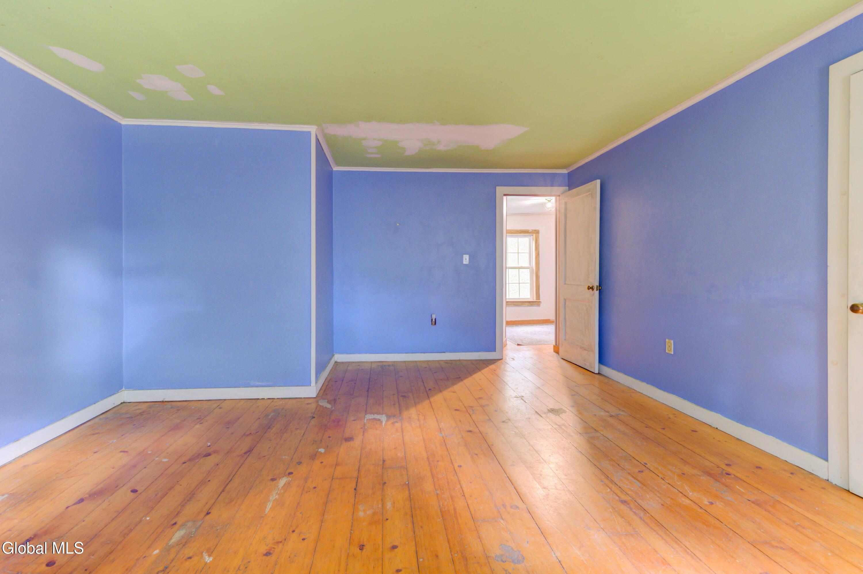 655 W Lykers Road Sprakers NY 12166
