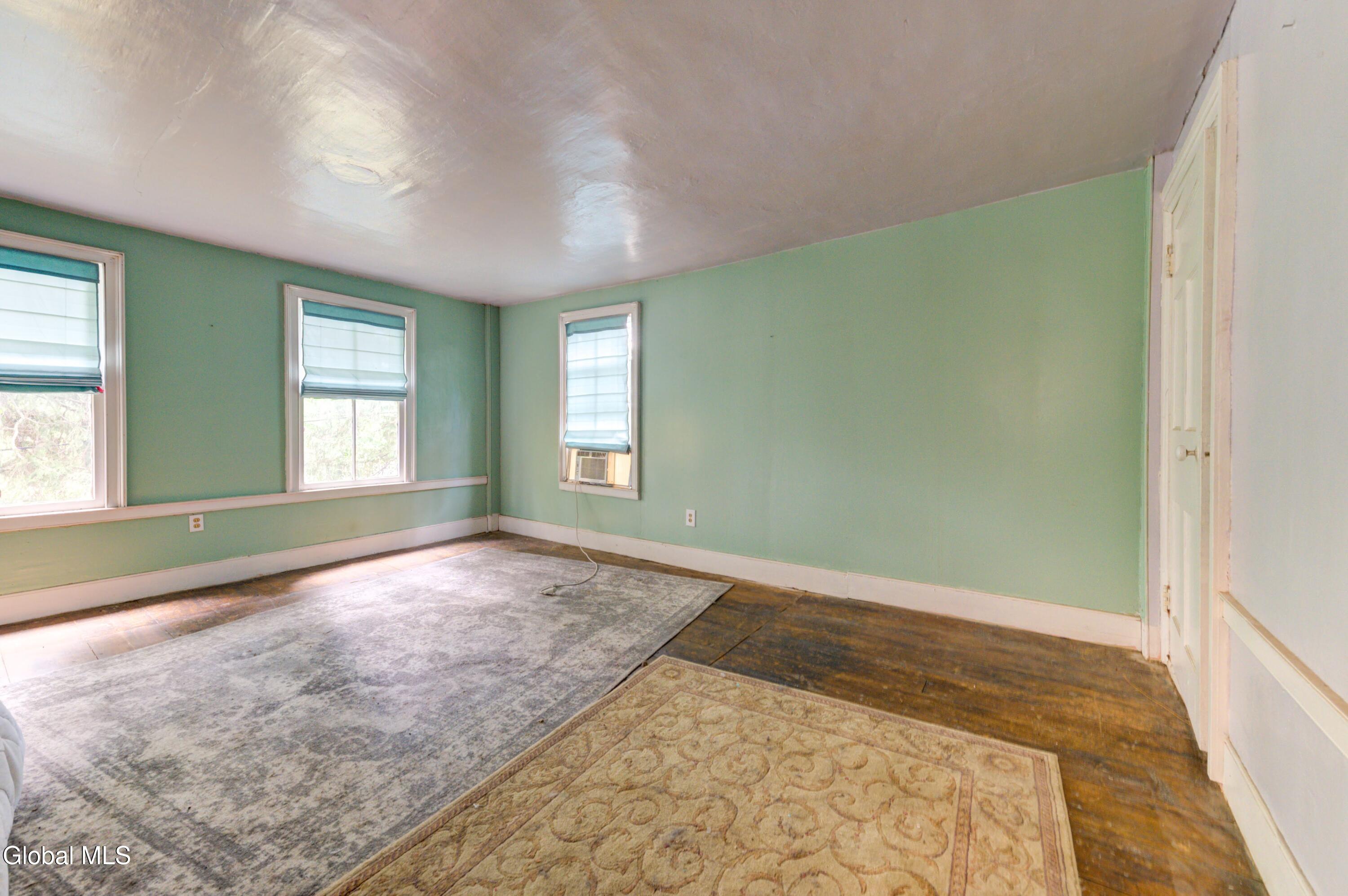 655 W Lykers Road Sprakers NY 12166
