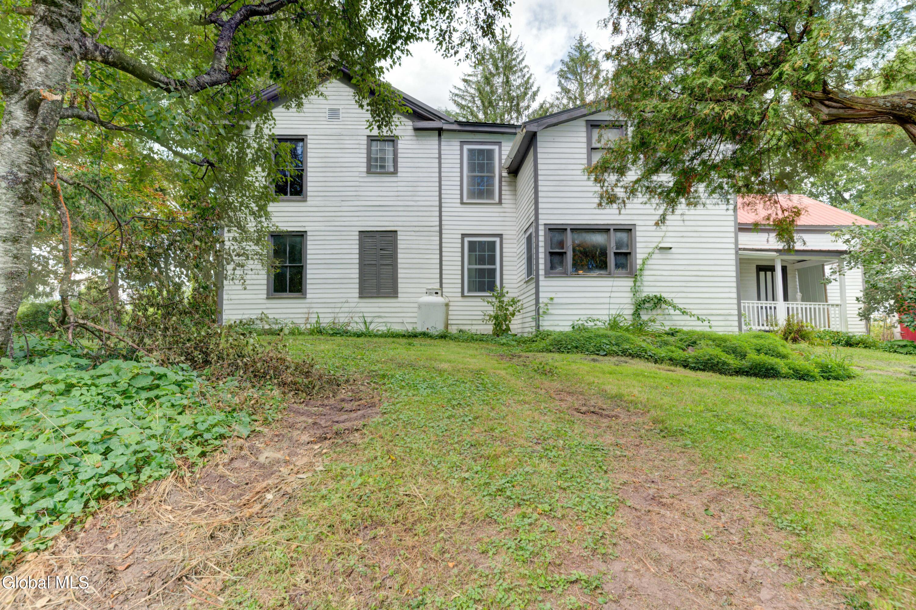655 W Lykers Road Sprakers NY 12166
