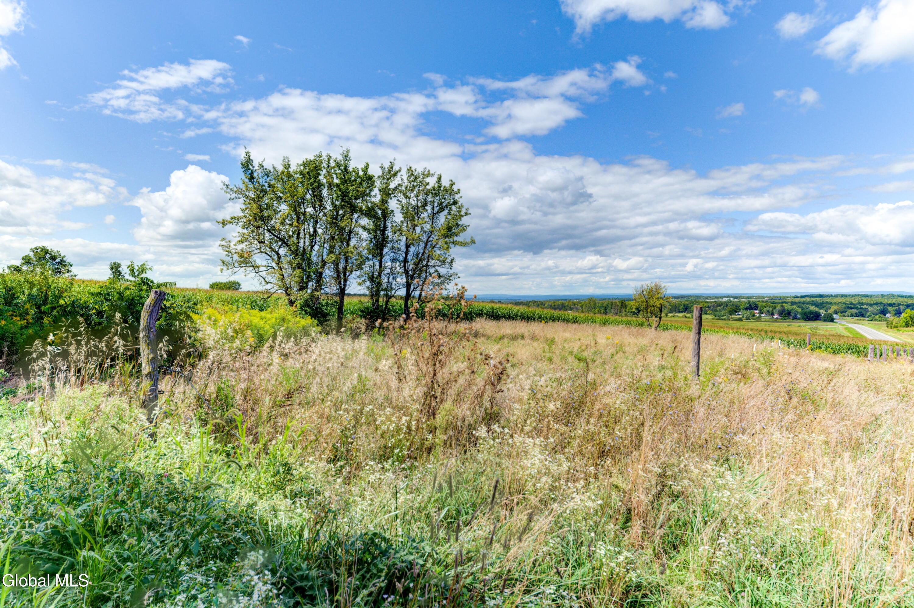 655 W Lykers Road Sprakers NY 12166