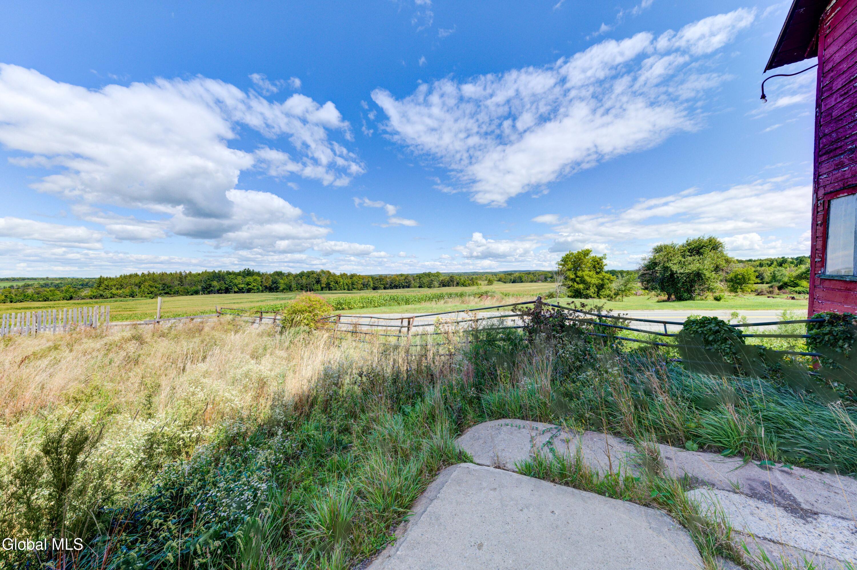 655 W Lykers Road Sprakers NY 12166