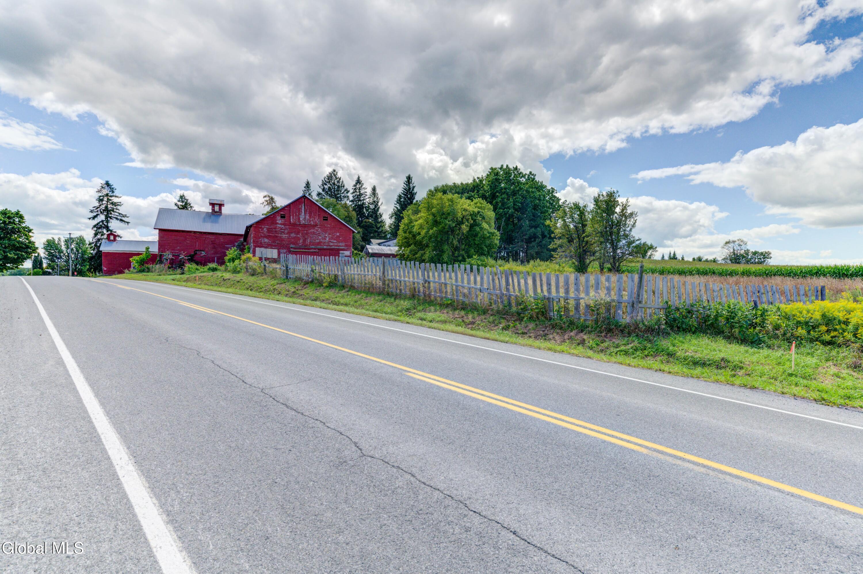 655 W Lykers Road Sprakers NY 12166