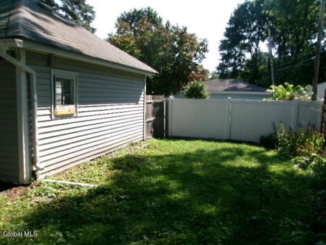 30 Irving Road Scotia NY 12302