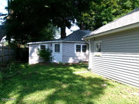 30 Irving Road Scotia NY 12302