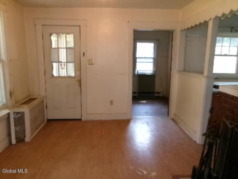 30 Irving Road Scotia NY 12302