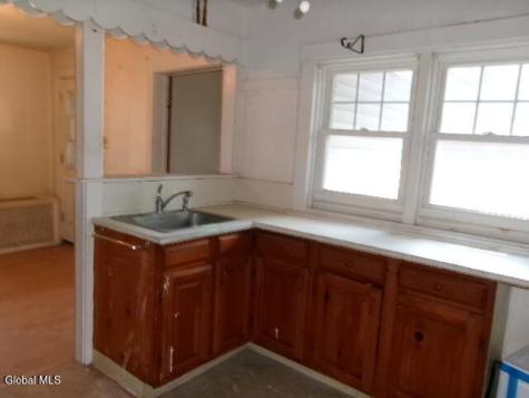 30 Irving Road Scotia NY 12302