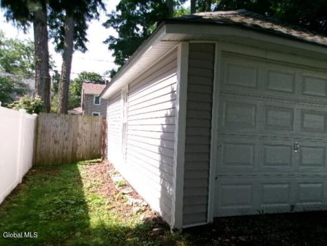 30 Irving Road Scotia NY 12302