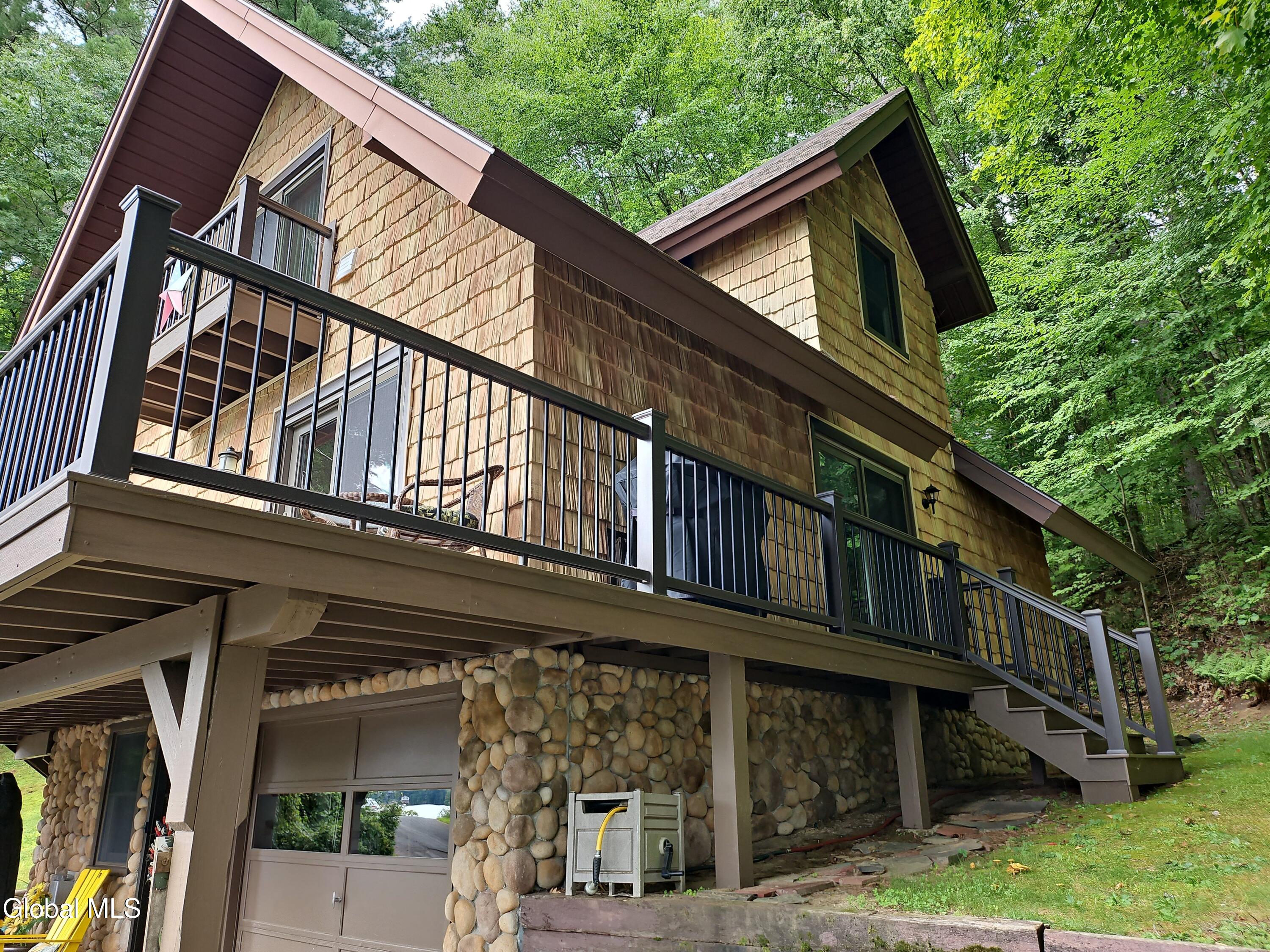 11 Sullivan Road Lake George NY 12845