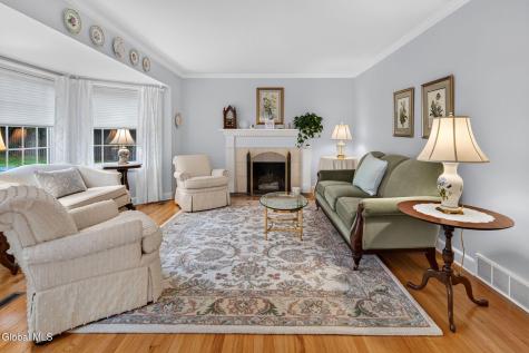 15 Glen Terrace Glenville NY 12302